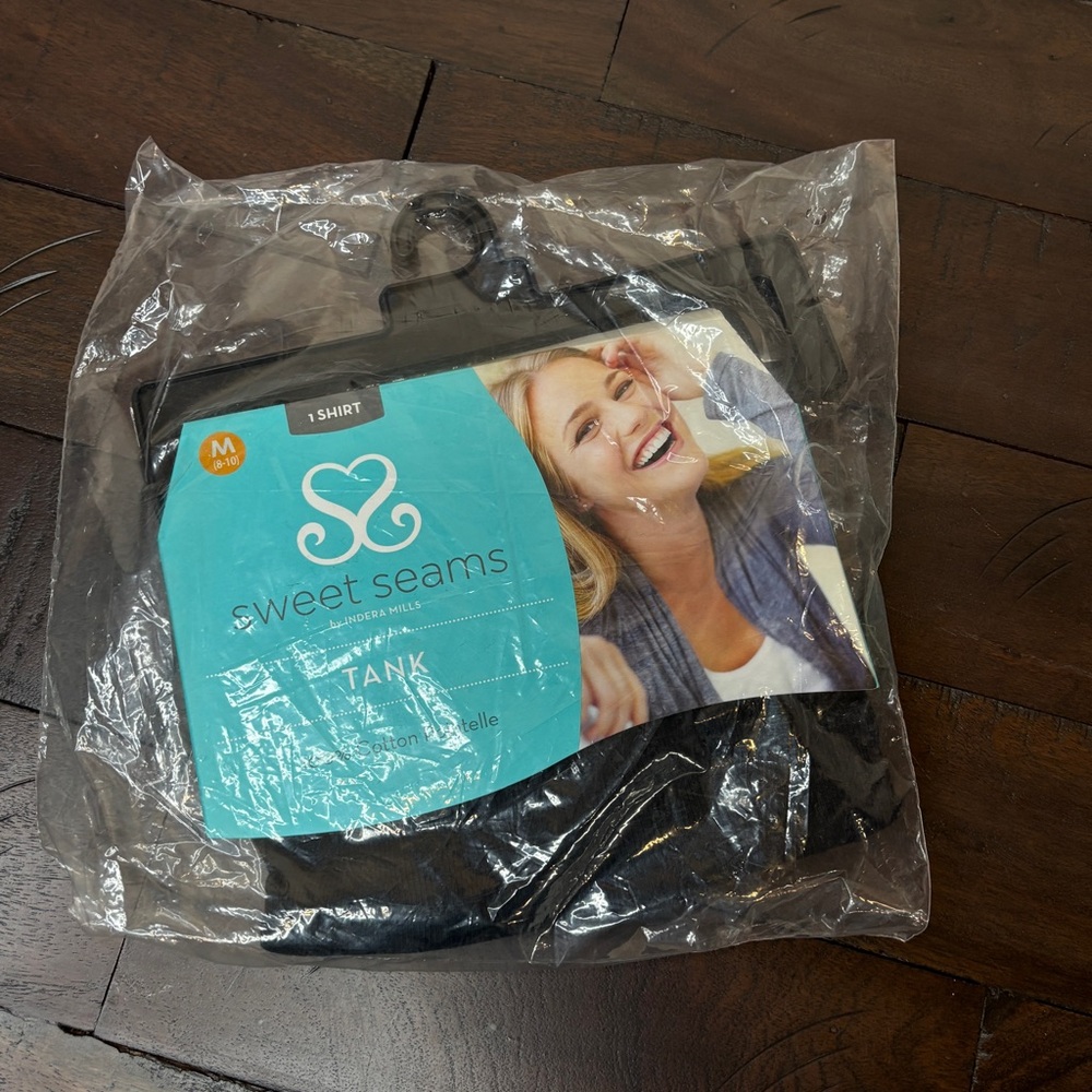 Sweet Seams 100% Cotton Tank -‎ Women's Medium - Black - New in packaging